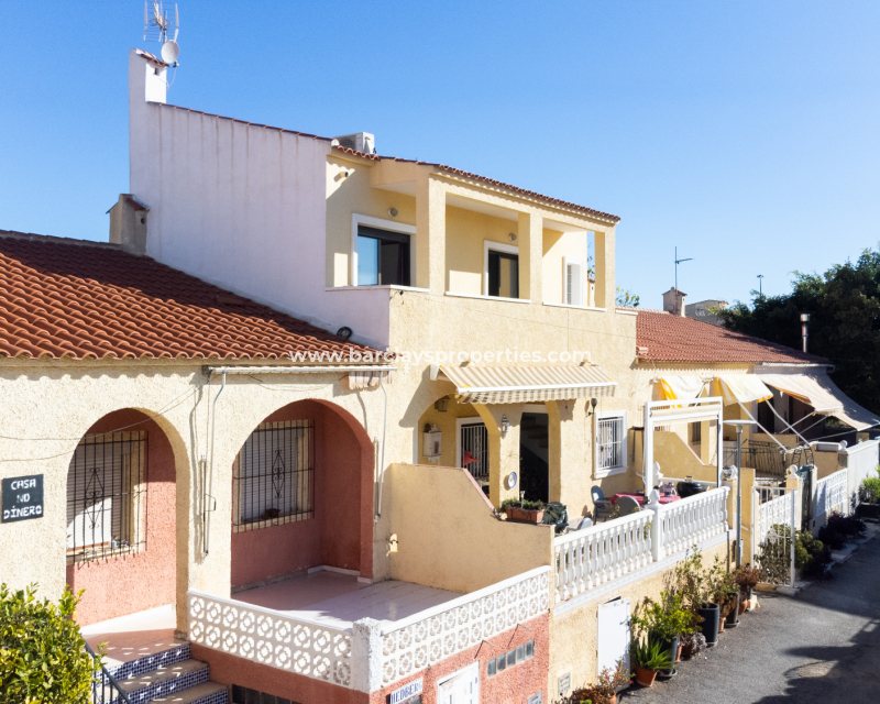 Resale - Reihenhaus - Urb. La Marina