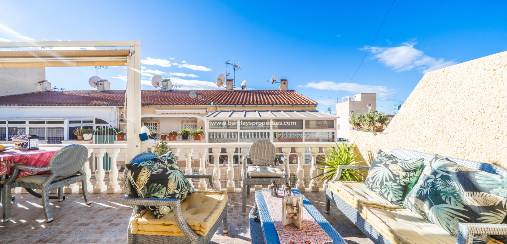 Resale - Reihenhaus - Urb. La Marina