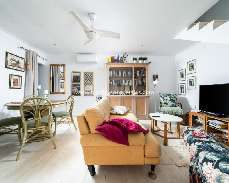 Resale - Reihenhaus - Urb. La Marina