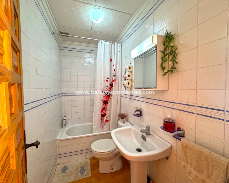 Resale - Reihenhaus - Urb. La Marina