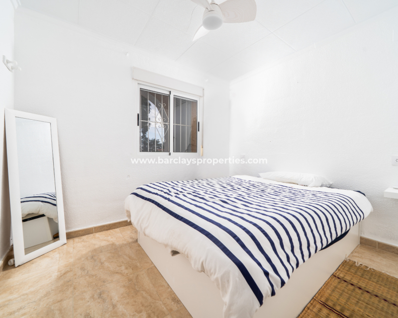 Resale - Reihenhaus - Urb. La Marina