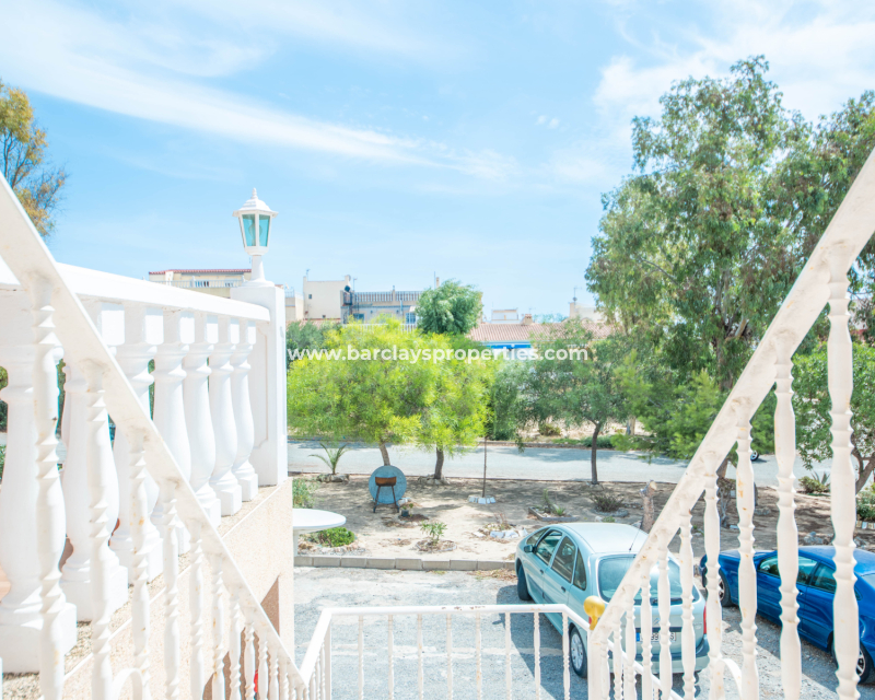 Resale - Reihenhaus - Urb. La Marina