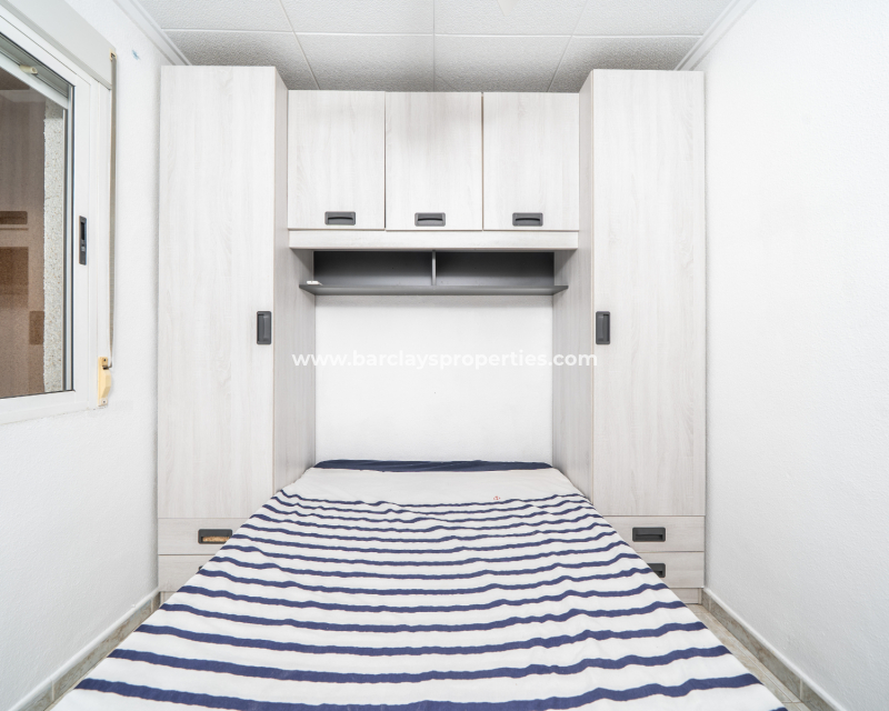 Resale - Reihenhaus - Urb. La Marina