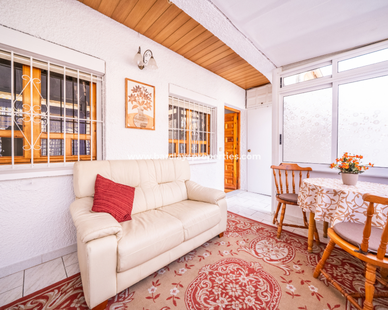 Resale - Reihenhaus - Urb. La Marina