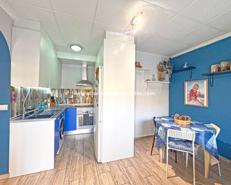 Resale - Reihenhaus - Urb. La Marina