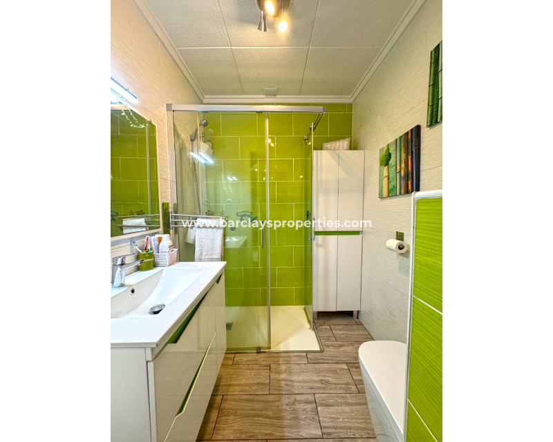 Resale - Reihenhaus - Urb. La Marina