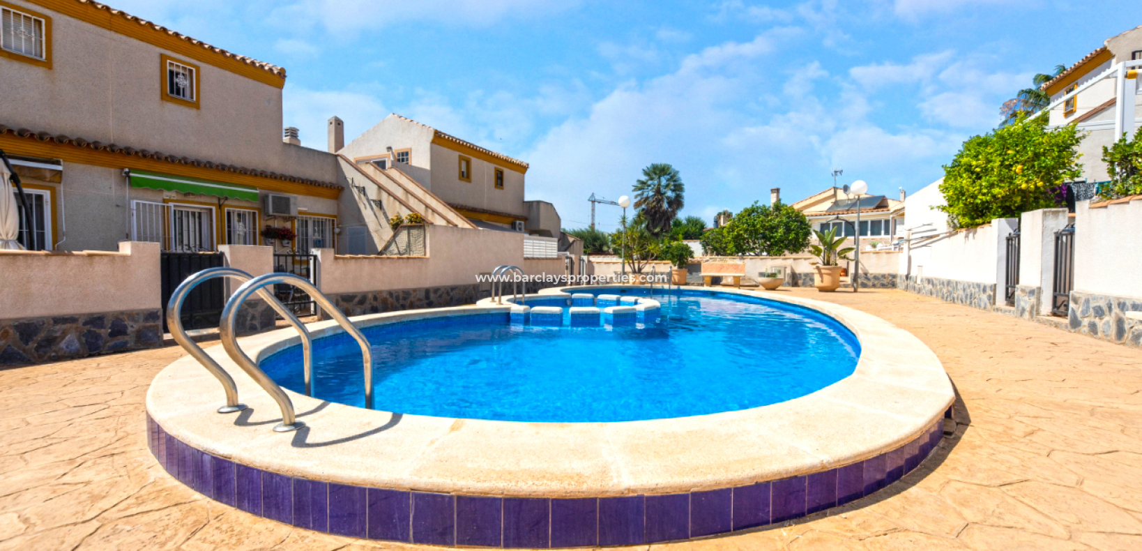 Resale - Reihenhaus - Urb. La Marina