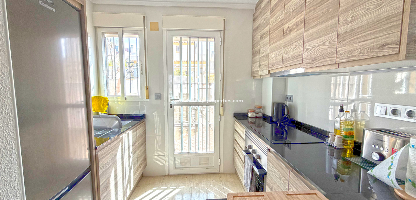 Resale - Reihenhaus - Urb. La Marina