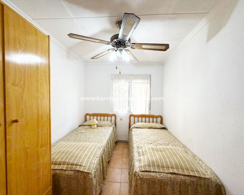 Resale - Reihenhaus - Urb. La Marina