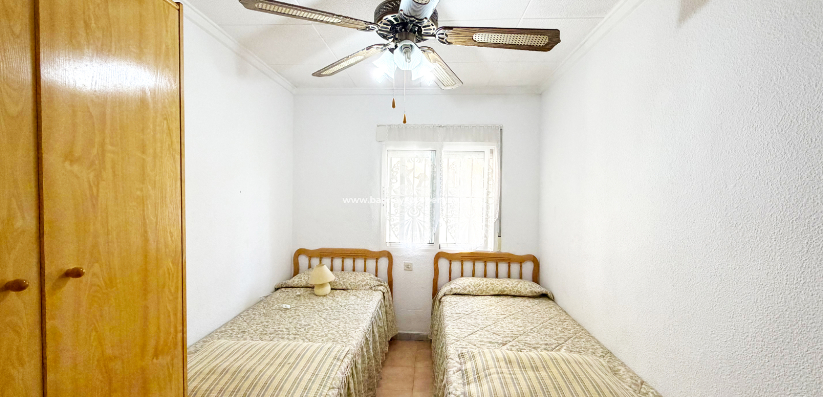 Resale - Reihenhaus - Urb. La Marina