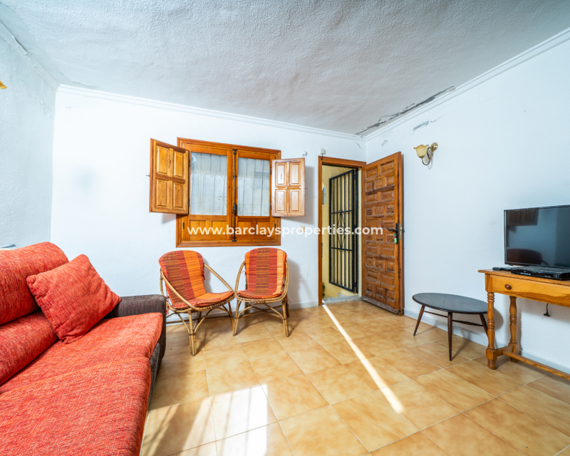 Resale - Reihenhaus - Urb. La Marina