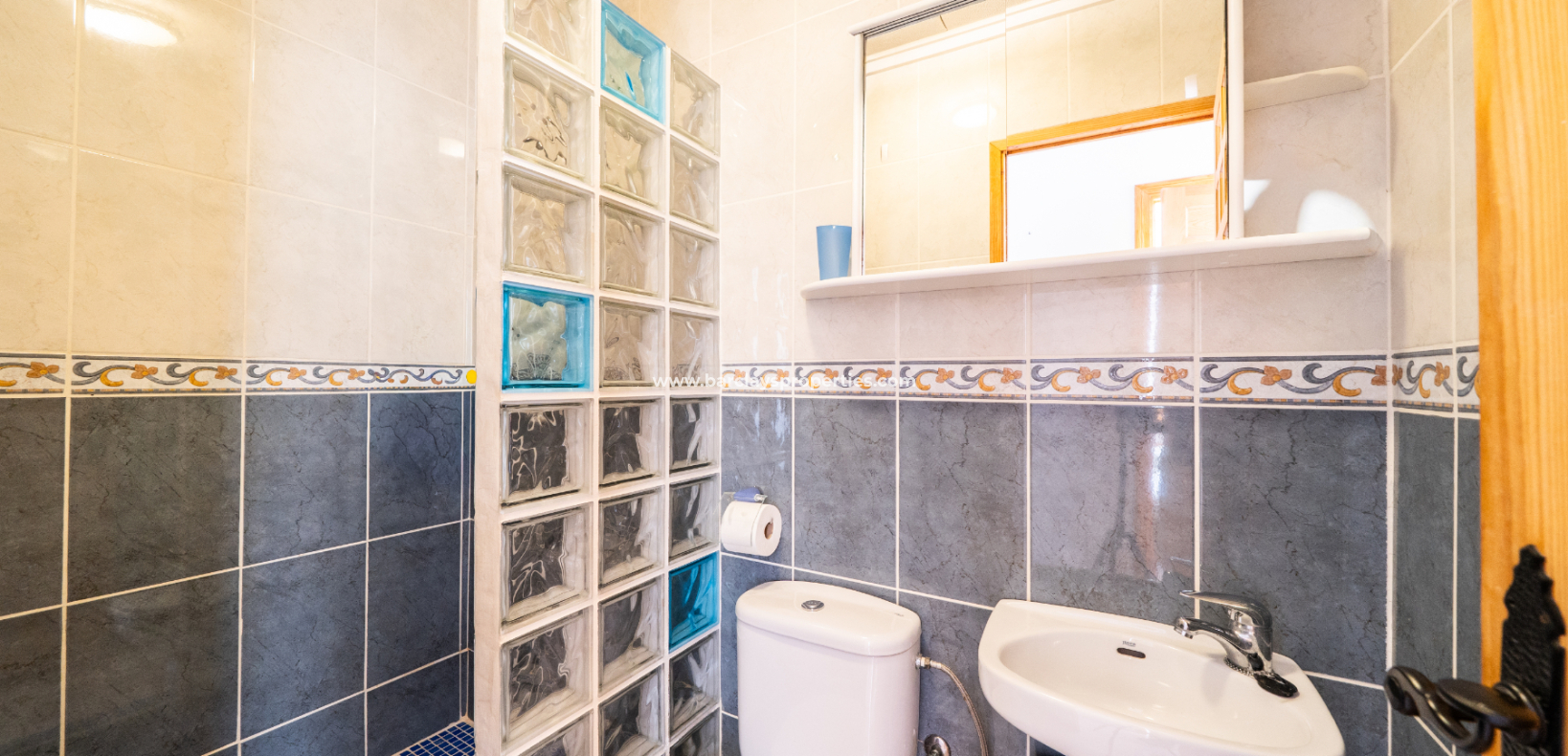 Resale - Reihenhaus - Urb. La Marina