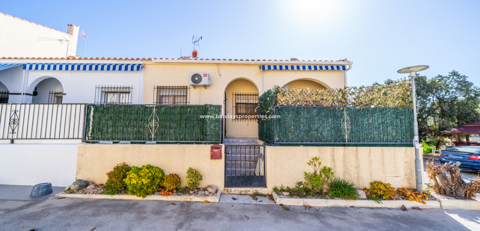 Resale - Reihenhaus - Urb. La Marina