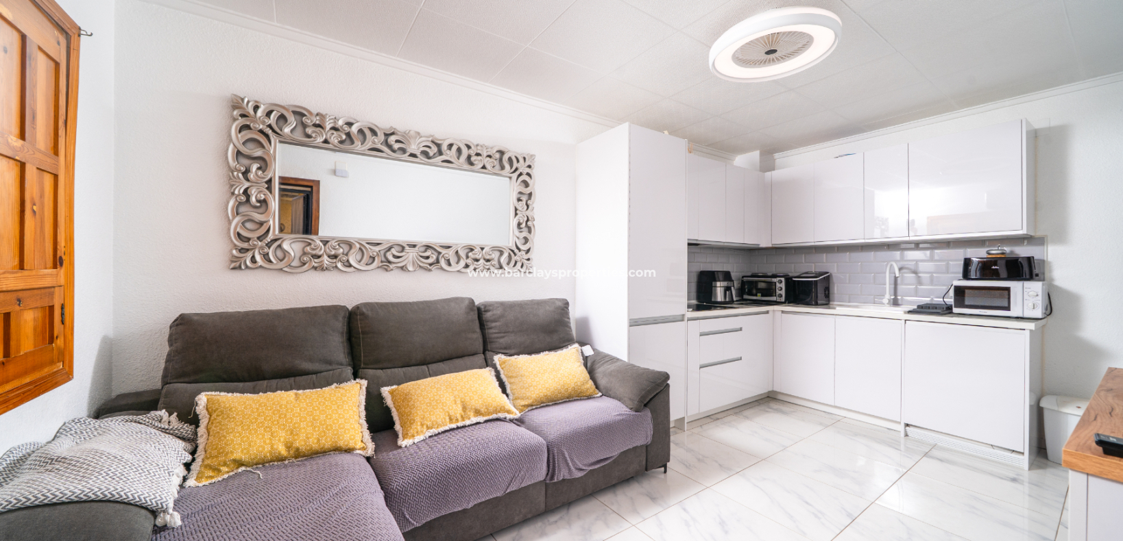 Resale - Reihenhaus - Urb. La Marina