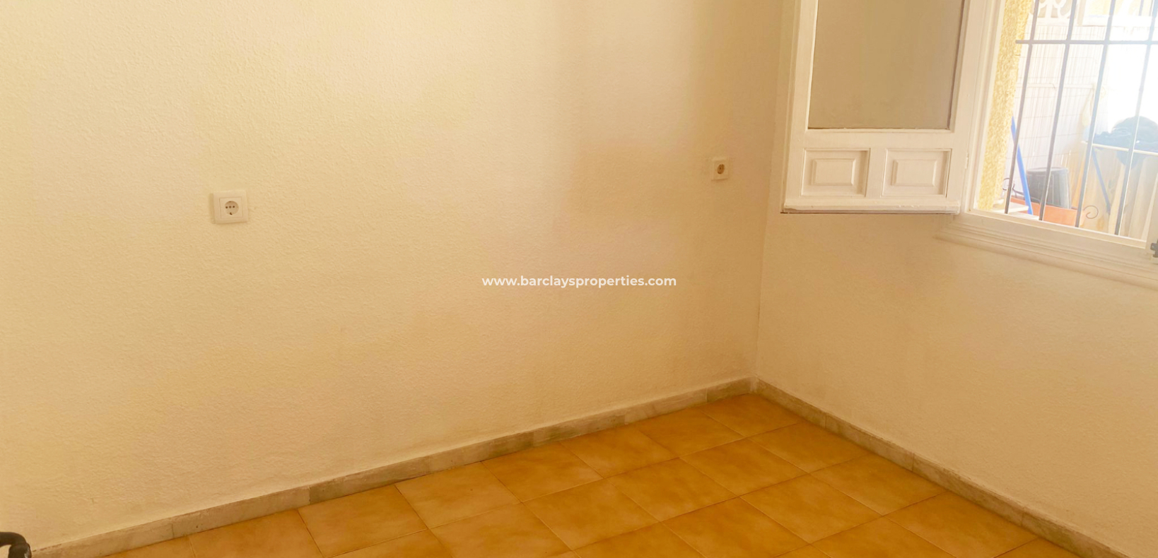 Resale - Reihenhaus - Urb. La Marina