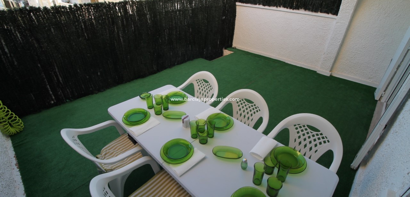 Resale - Reihenhaus - Urb. La Marina