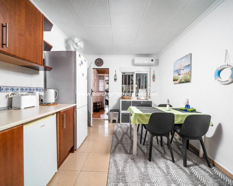 Resale - Reihenhaus - Urb. La Marina