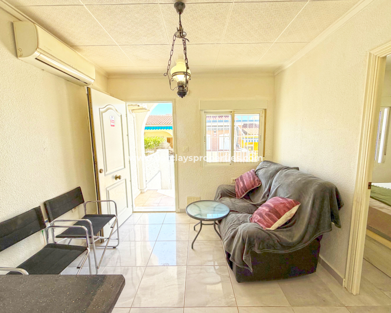 Resale - Reihenhaus - Urb. La Marina
