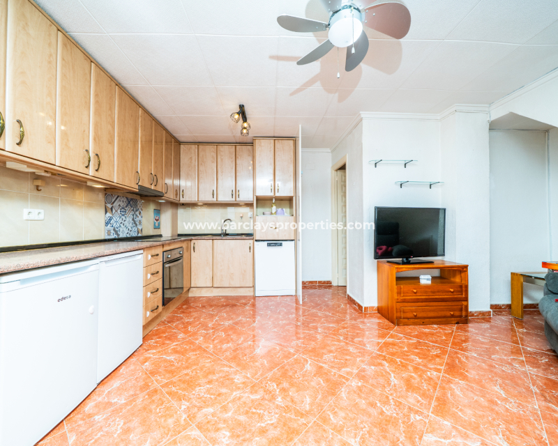 Resale - Reihenhaus - Urb. La Marina
