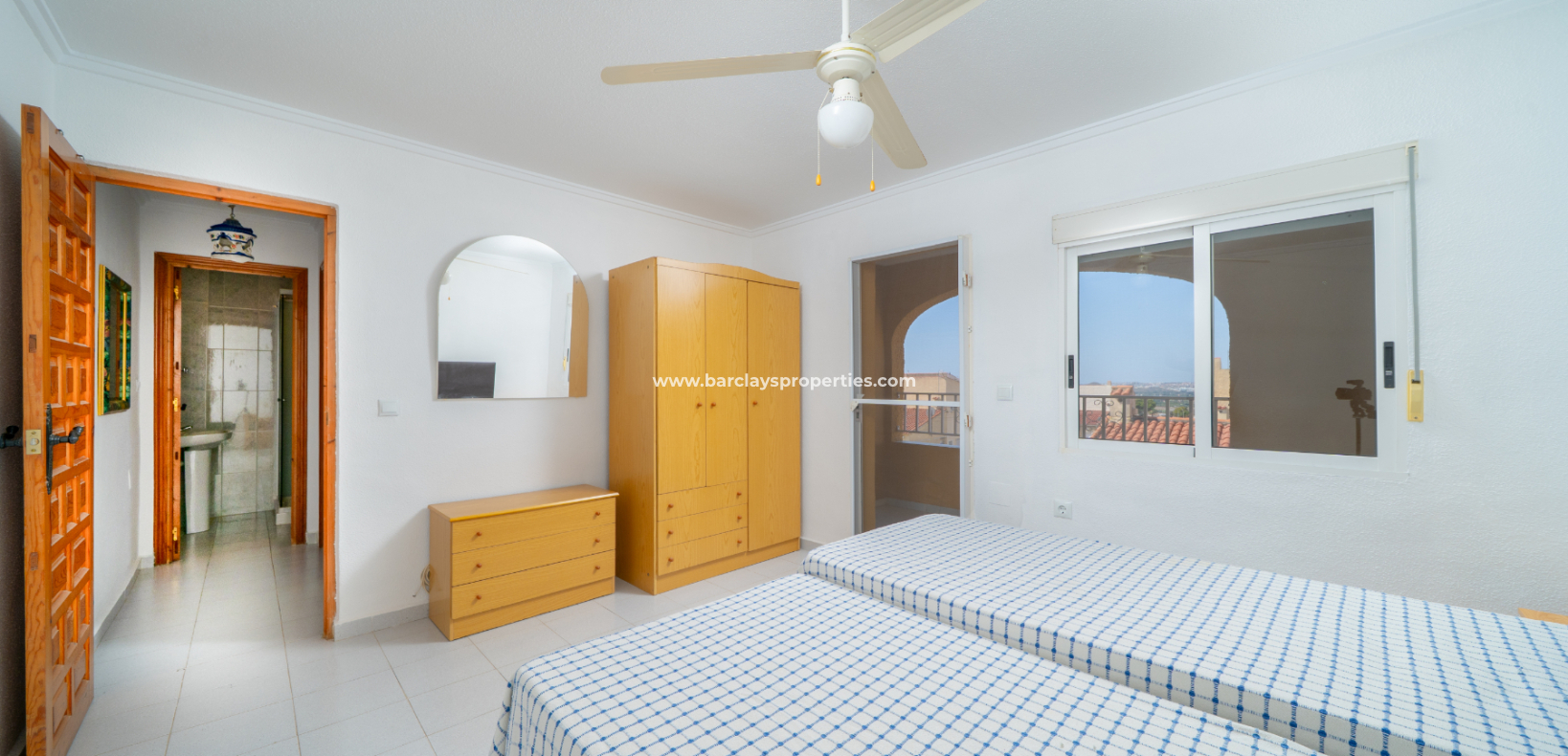 Resale - Reihenhaus - Urb. La Marina