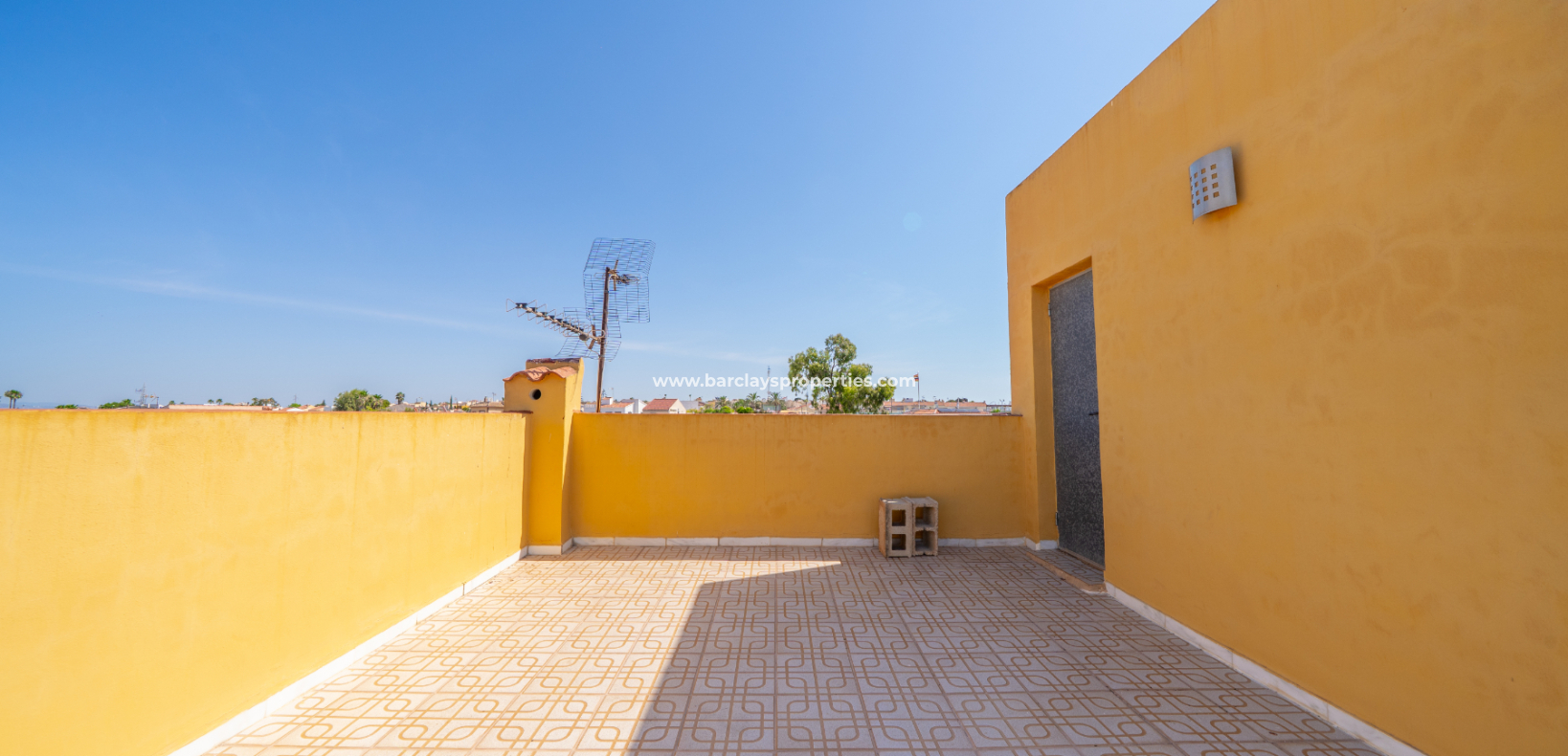 Resale - Reihenhaus - Urb. La Marina