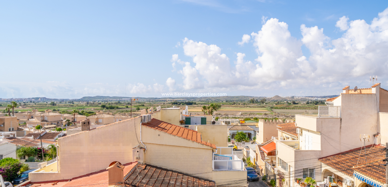Resale - Reihenhaus - Urb. La Marina