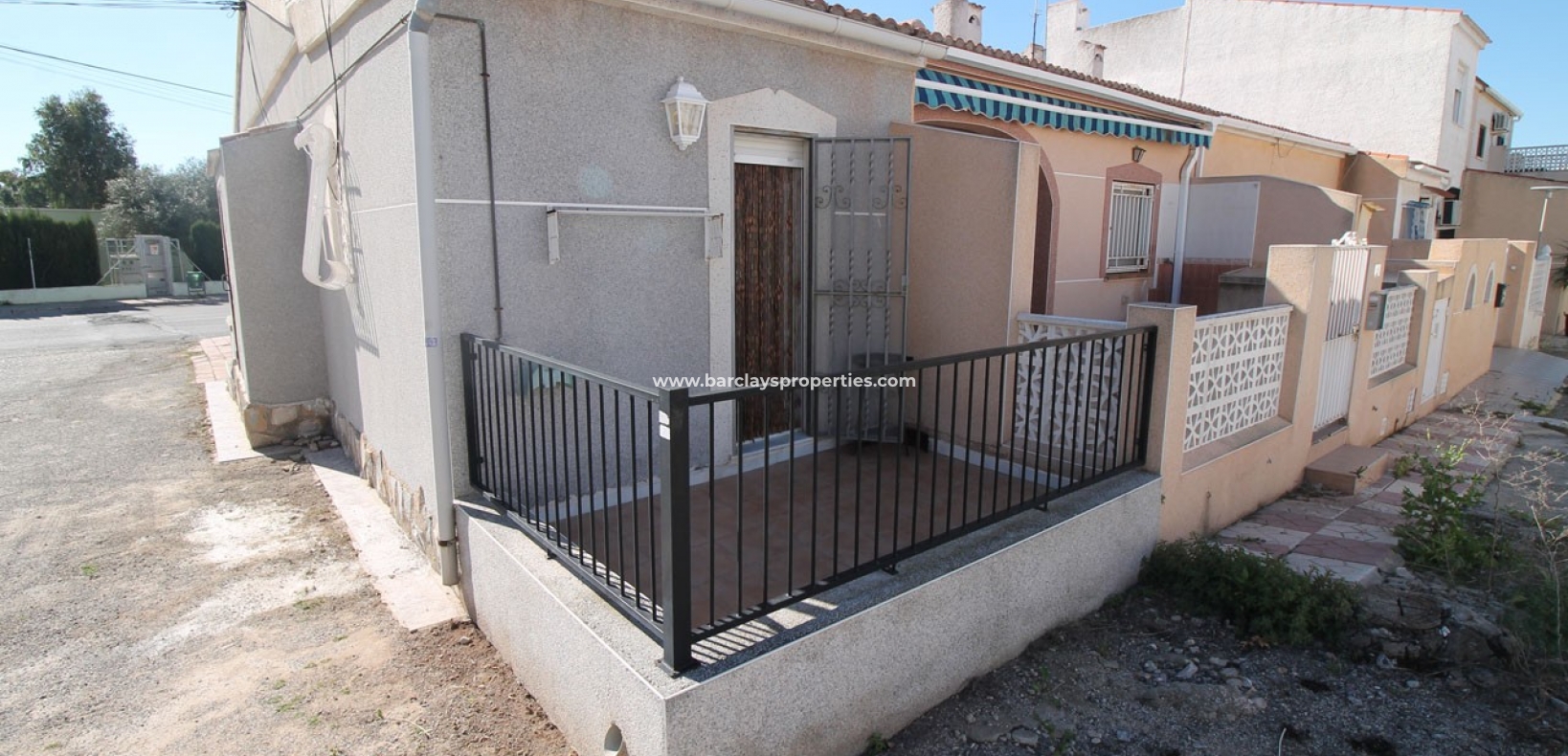 Resale - Reihenhaus - Urb. La Marina