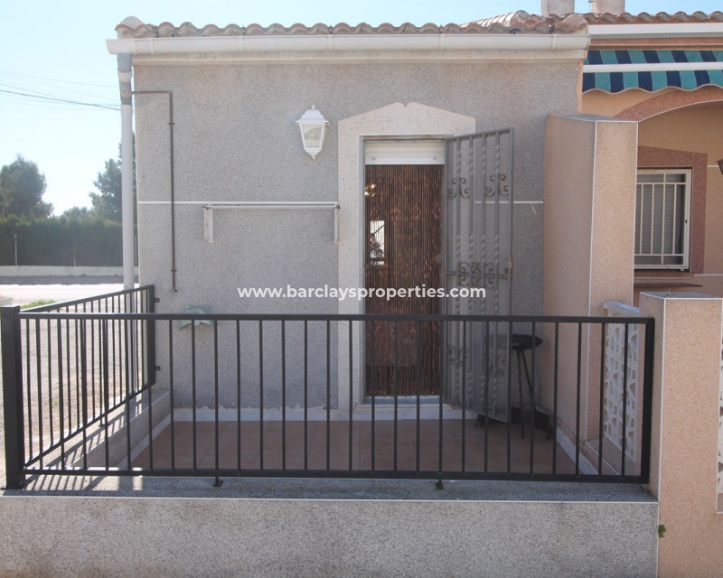 Resale - Reihenhaus - Urb. La Marina