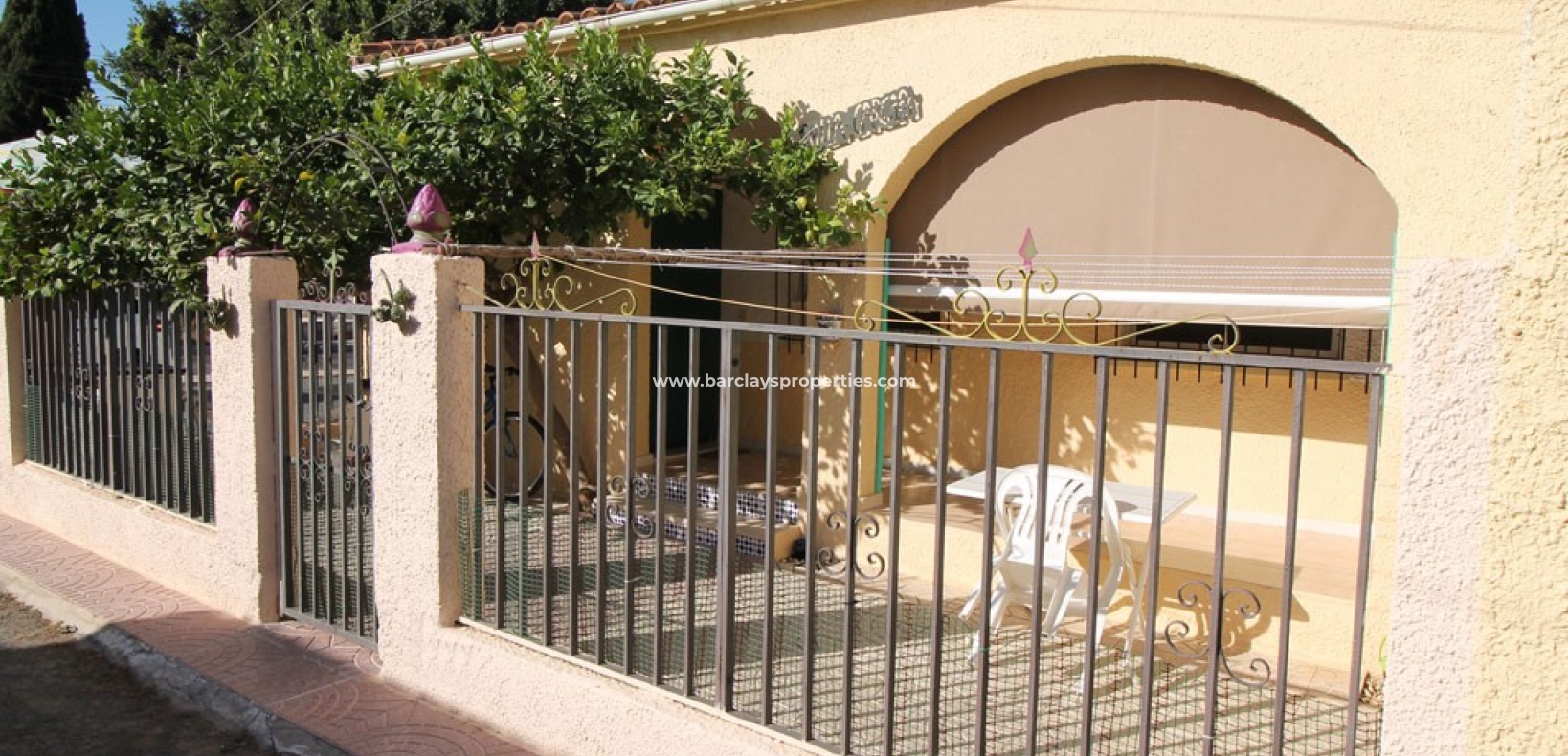 Resale - Reihenhaus - Urb. La Marina