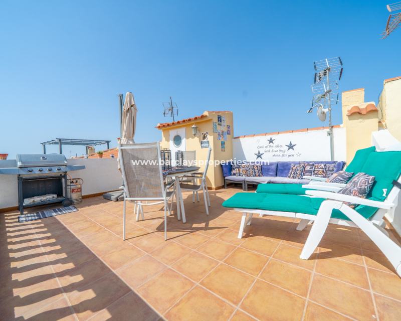 Resale - Reihenhaus - Urb. La Marina