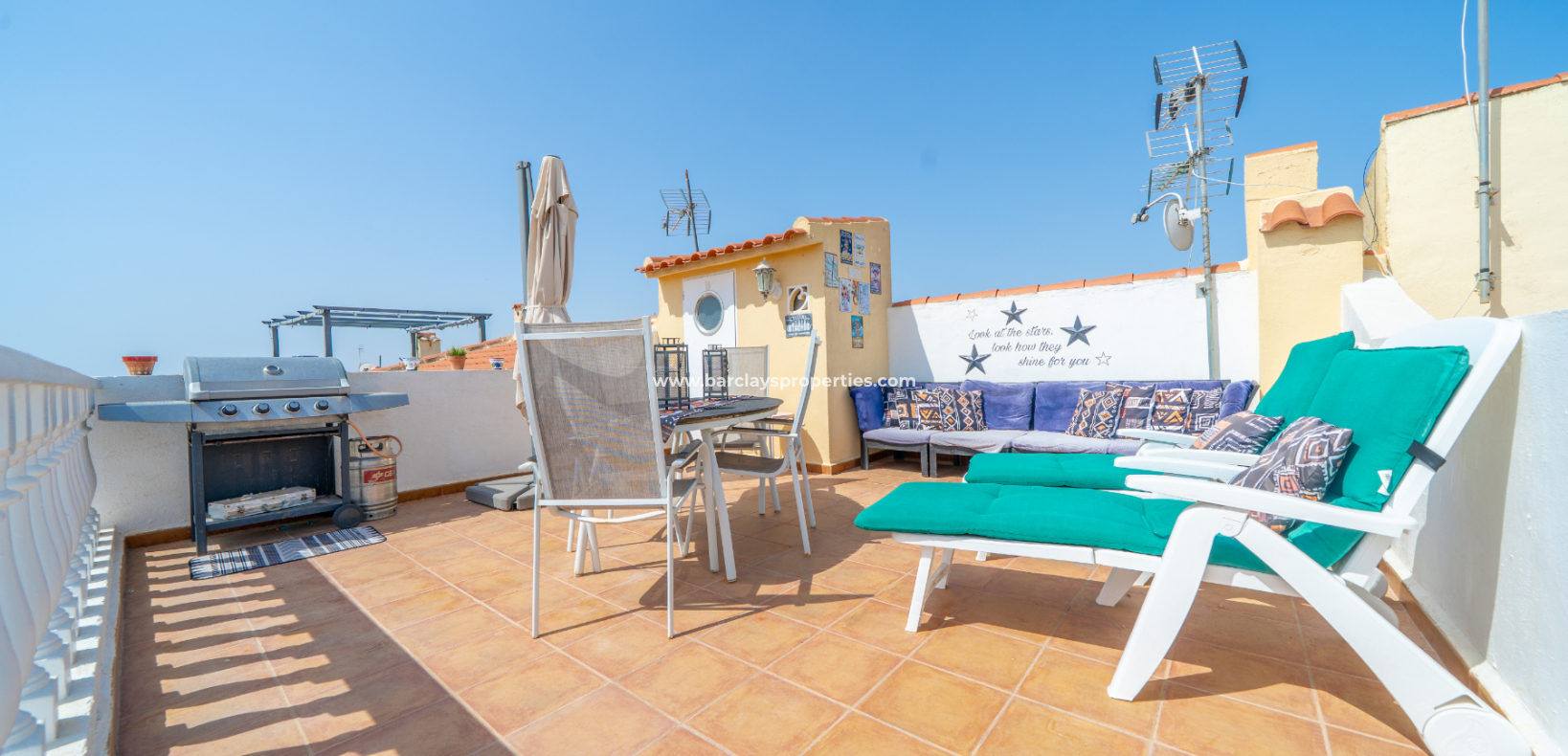 Resale - Reihenhaus - Urb. La Marina