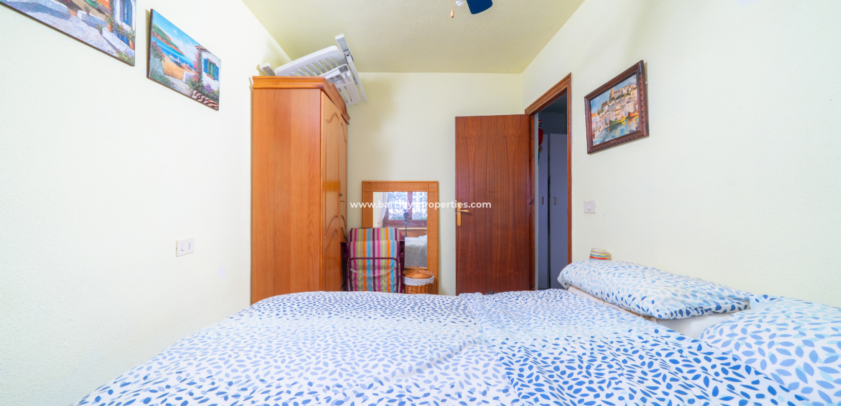 Resale - Reihenhaus - Urb. La Marina