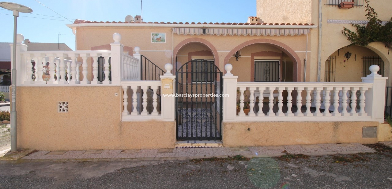 Resale - Reihenhaus - Urb. La Marina