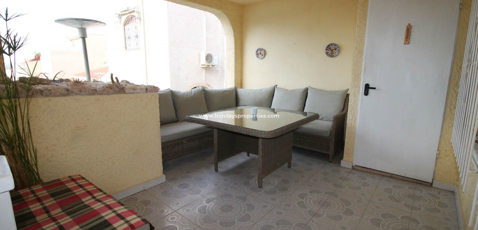 Resale - Reihenhaus - Urb. La Marina