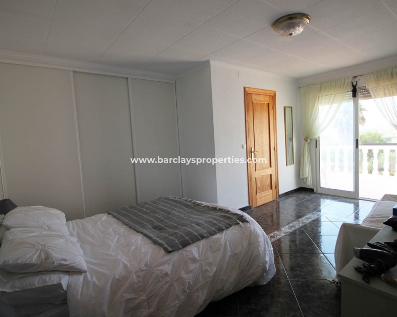 Resale - Reihenhaus - Urb. La Marina