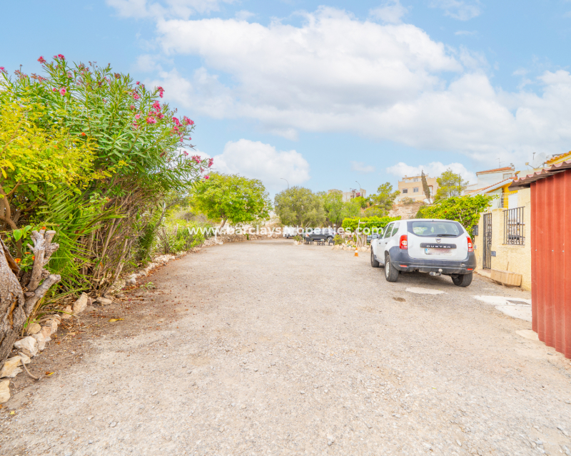 Resale - Reihenhaus - Urb. La Marina