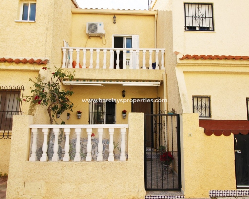 Resale - Reihenhaus - Urb. La Marina