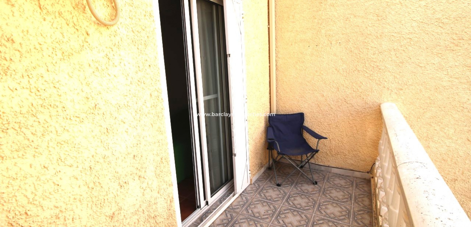 Resale - Reihenhaus - Urb. La Marina