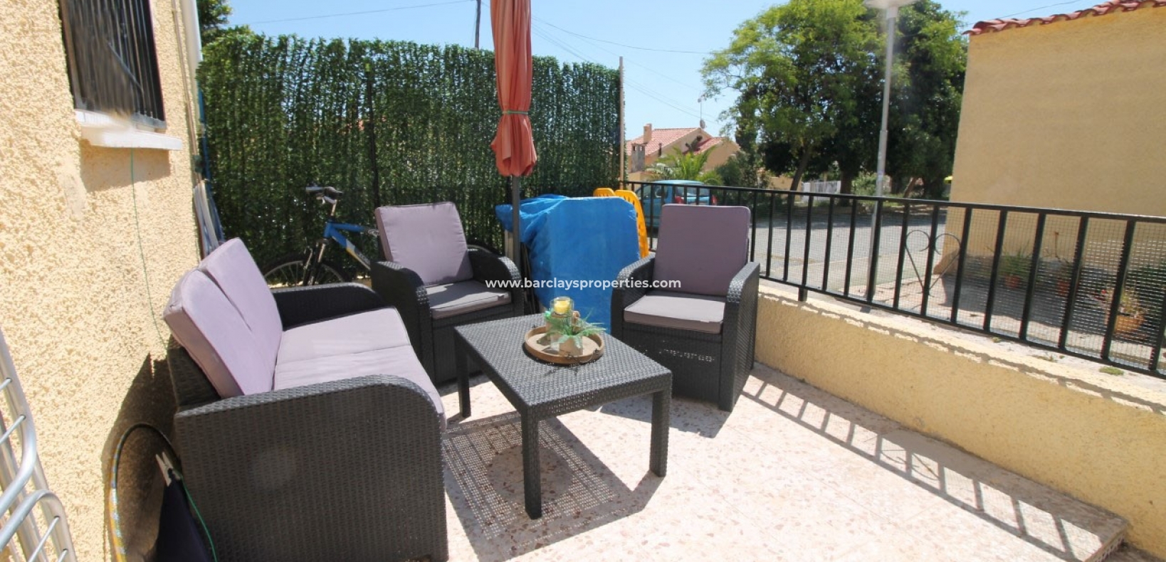 Resale - Reihenhaus - Urb. La Marina