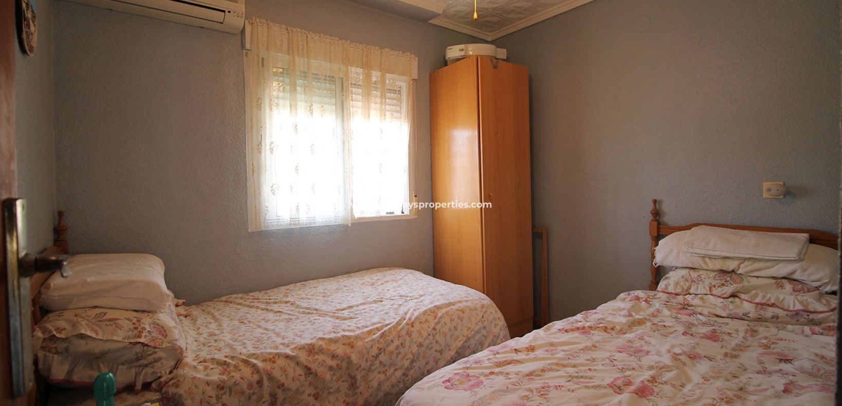 Resale - Reihenhaus - Urb. La Marina