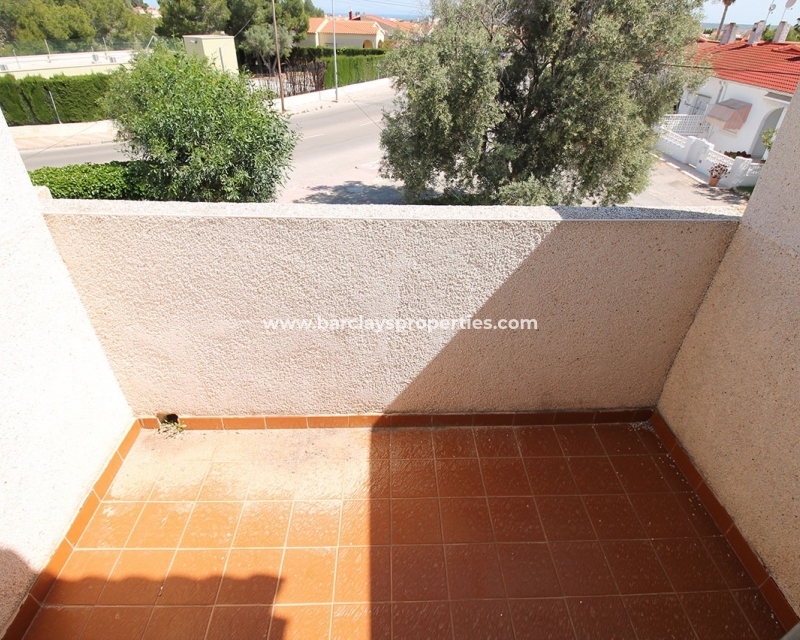 Resale - Reihenhaus - Urb. La Marina