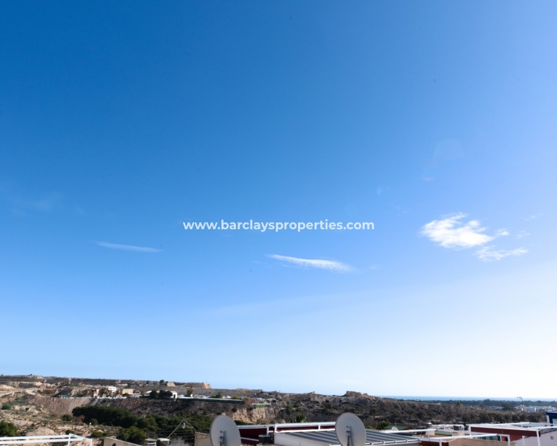 Resale - Reihenhaus - Urb. La Marina