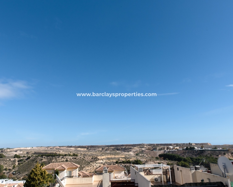 Resale - Reihenhaus - Urb. La Marina