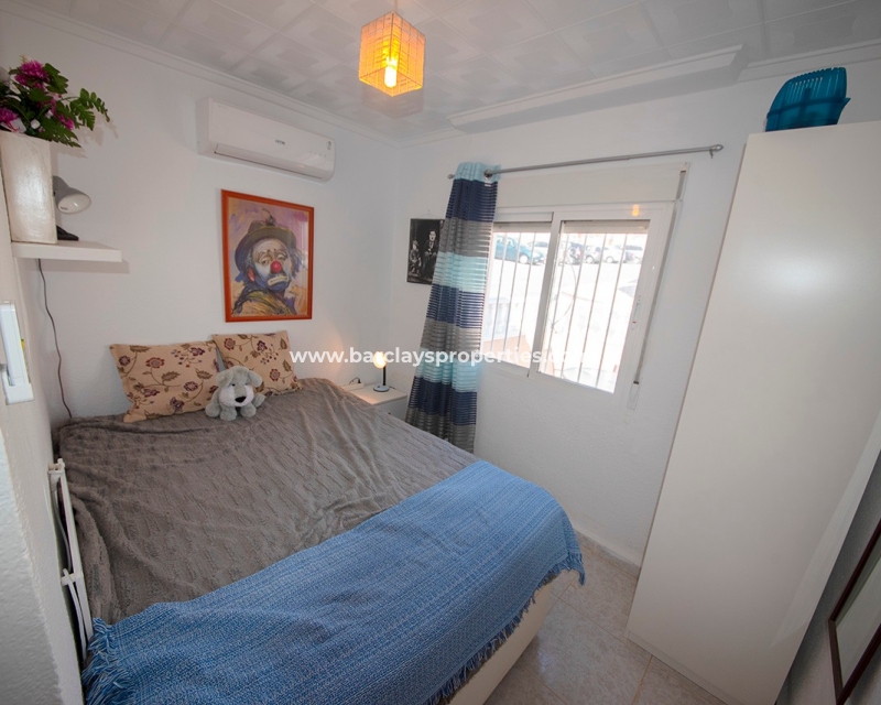 Resale - Reihenhaus - Urb. La Marina