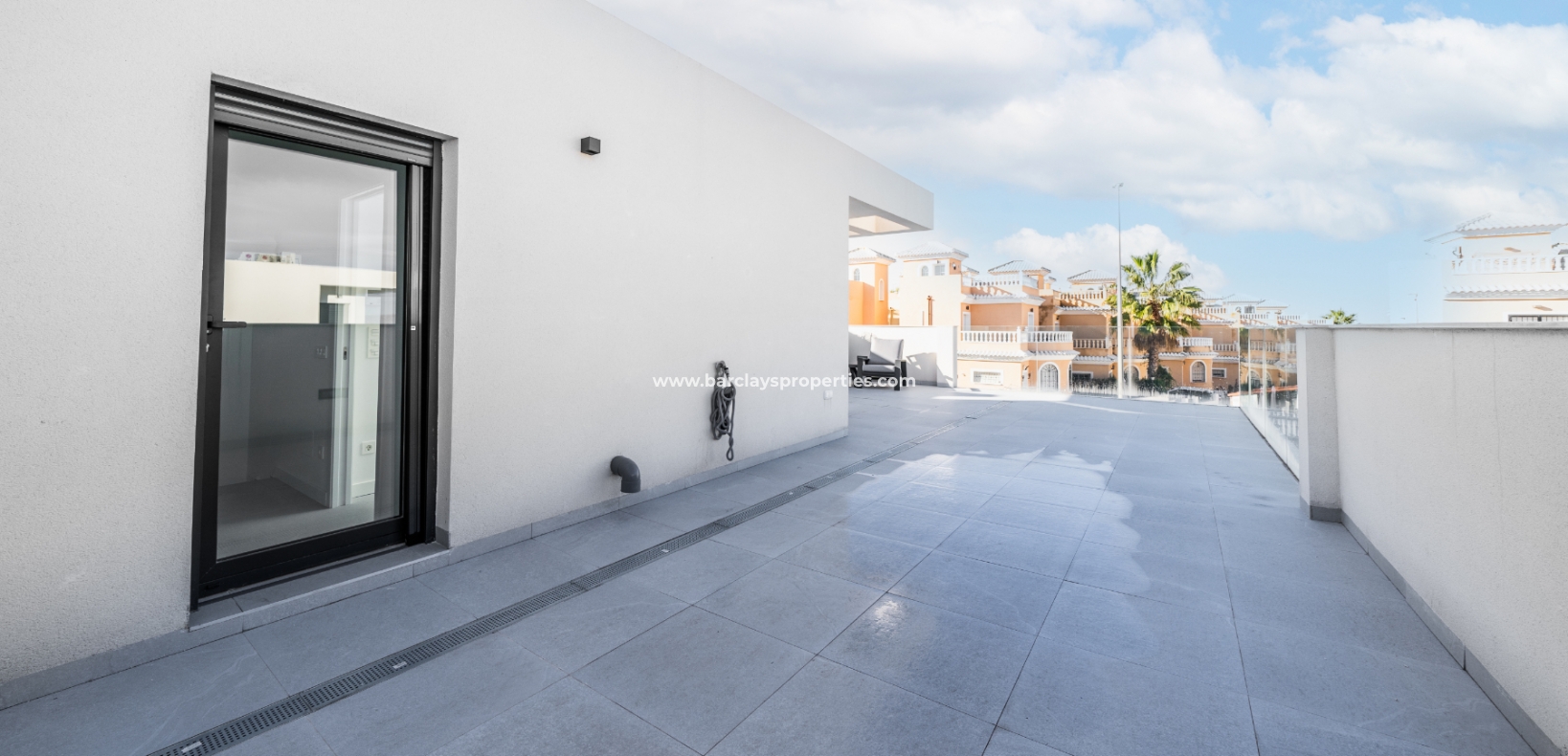 Resale - Semi-Detached - Urb. El Oasis - La Marina