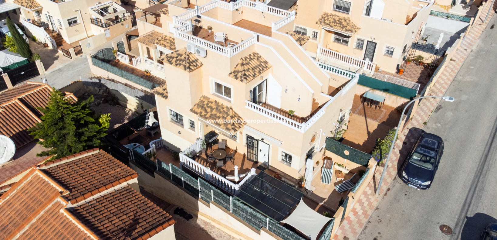 Resale - Semi-Detached - Urb. La Marina