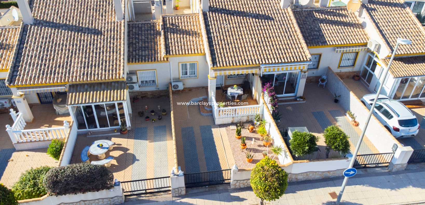 Resale - Semi-Detached - Urb. La Marina