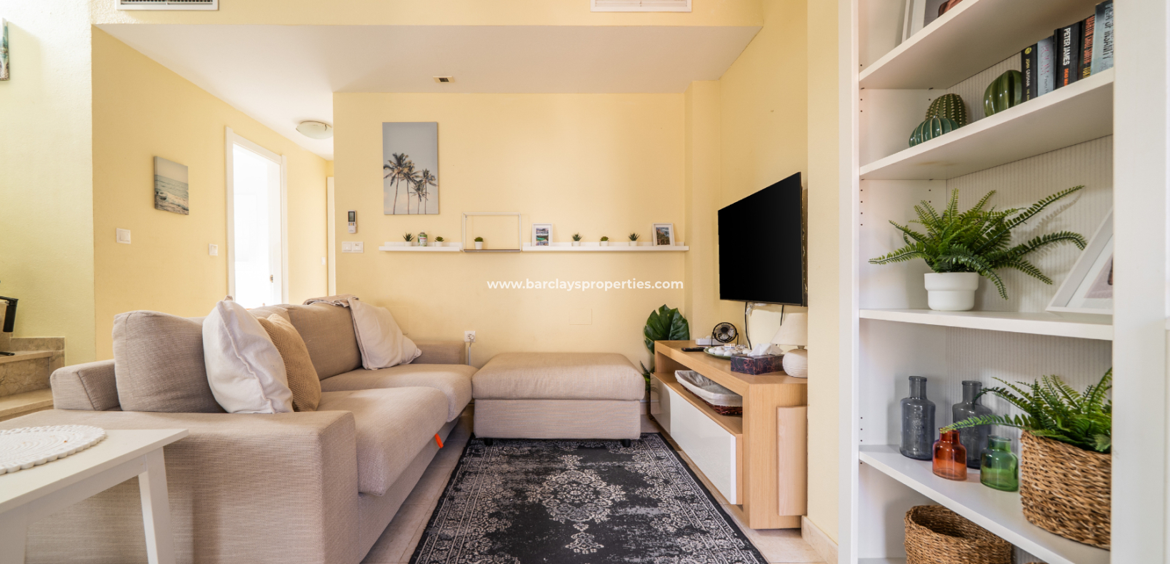 Resale - Semi-Detached - Urb. La Marina