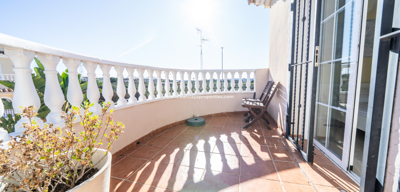 Resale - Semi-Detached - Urb. La Marina