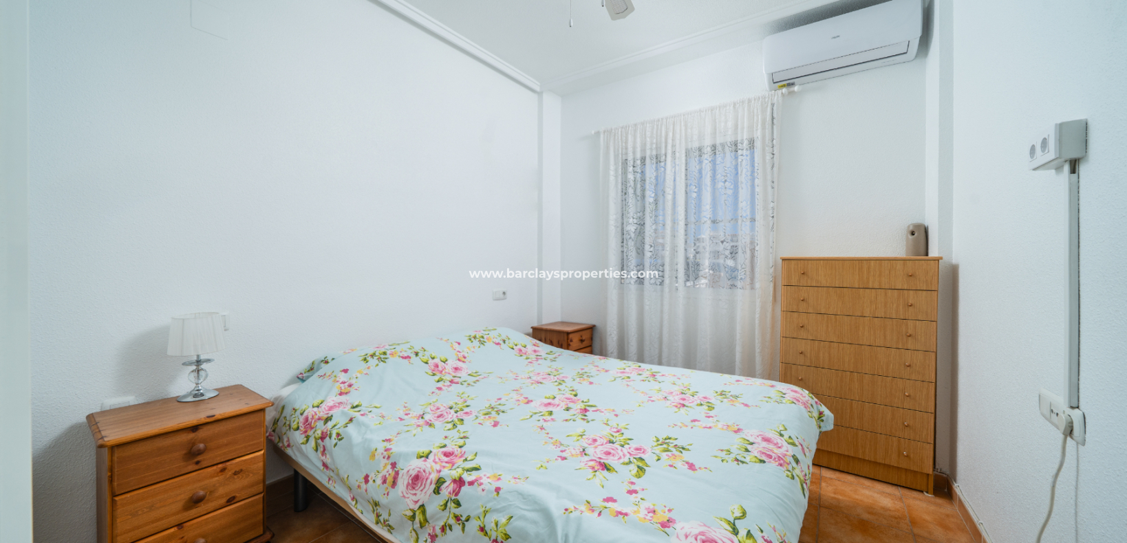 Resale - Semi-Detached - Urb. La Marina